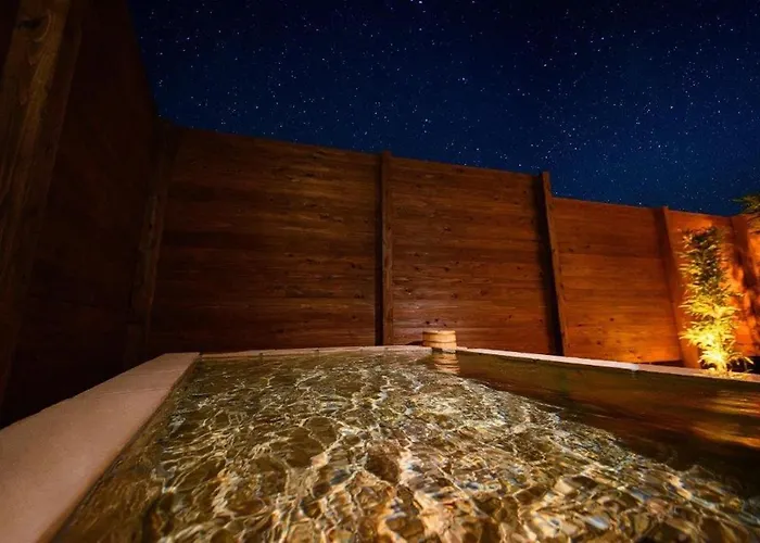 Taketori Roten -House With Open-Air Bath